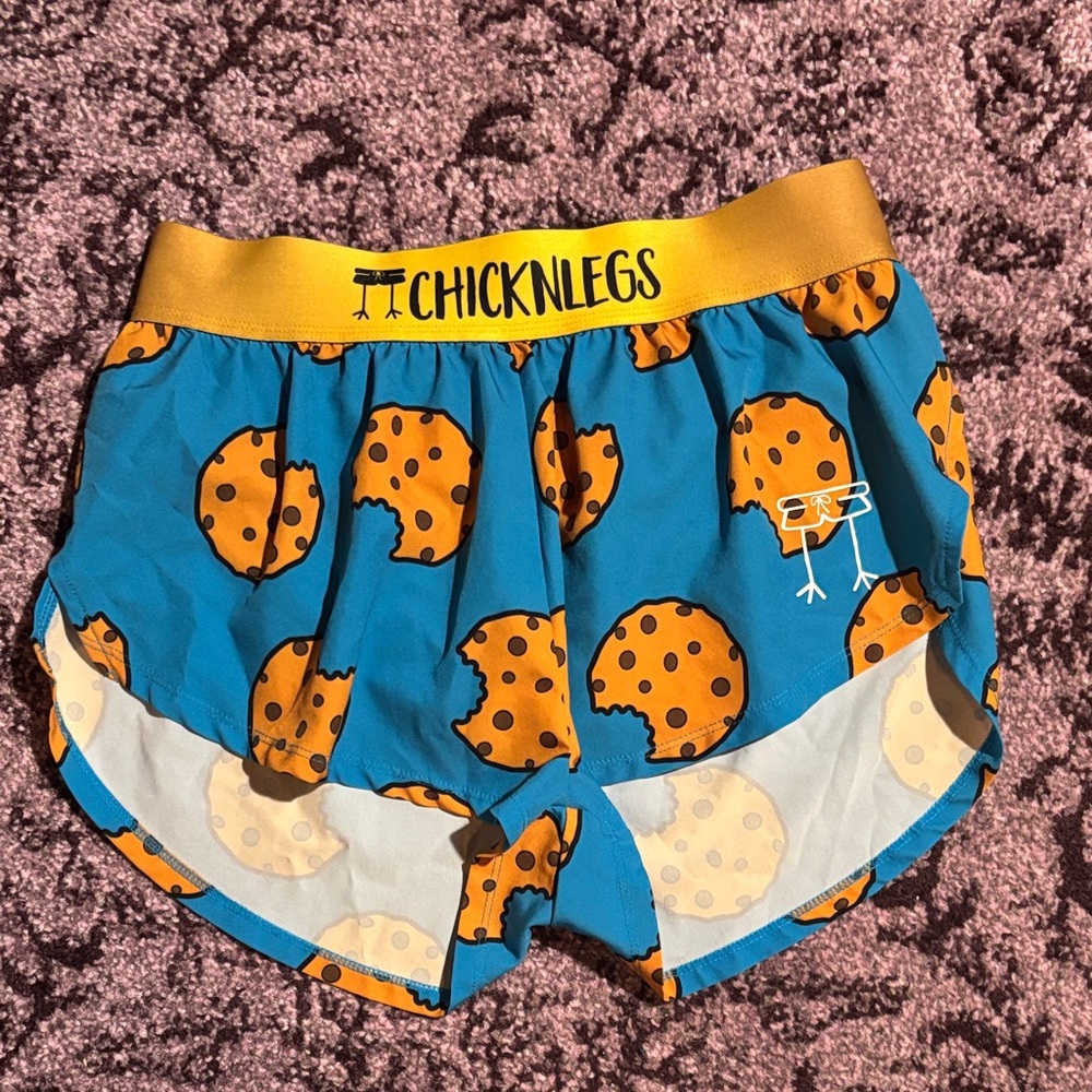 Chicknleg running shorts